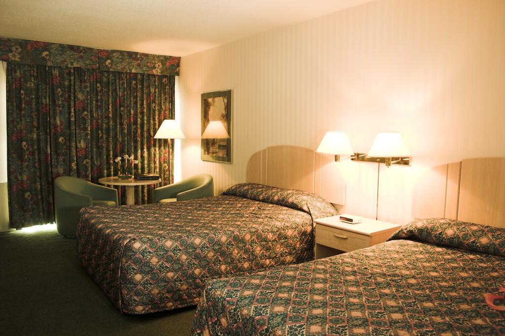 Toronto East Inn Exteriör bild
